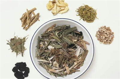 糖蜜菠萝苹果汁的做法及功效 